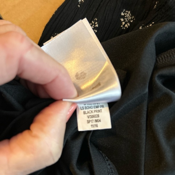 Old Navy long sleeve BOHO empire black print dress XL - Picture 14 of 15